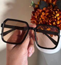 Occhiali da sole da donna