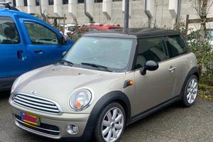 Mini 1.6- 16V Cooper D