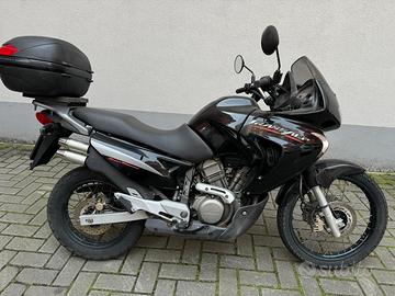HONDA TRANSALP 650 con 12 mesi di GARANZIA
