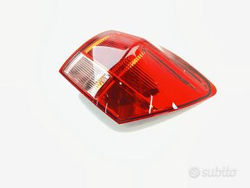 STOP FANALE POSTERIORE DESTRO NISSAN Qashqai 1° S