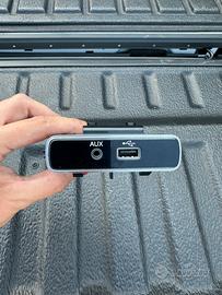 Centralina USB+AUX 500x