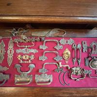 Maniglie Pomoli Serrature Cardini d'epoca 800