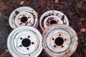 Cerchi originali Defender 90