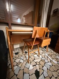 Scrivania moderna Design VITTORIO DASSI 1956