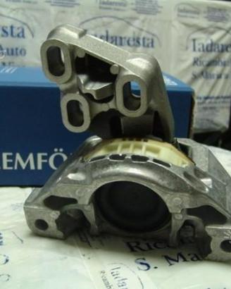 Supporto motore sx mercedes a (w176) a2462400617