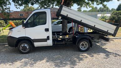 Iveco daily ribaltabile