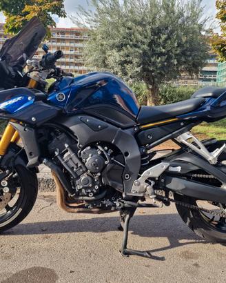 Yamaha Fazer FZ1 (2007) - 32.000 km - 150 CV - Ott