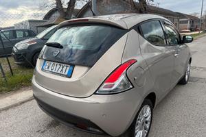 Ypsilon 95.000km