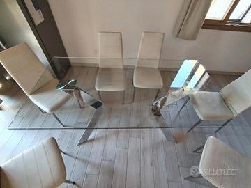 tavolo in vetro temperato