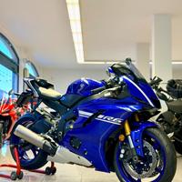 YAMAHA YZF R6 UNICO PROPRIETARIO 3.000KM FINANZIAB