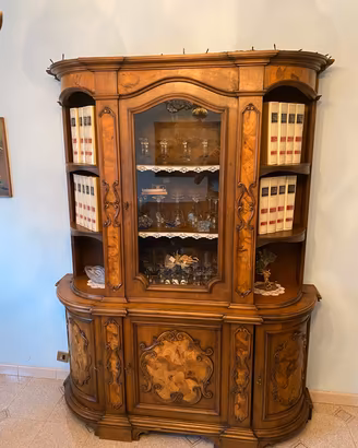 mobile credenza 
