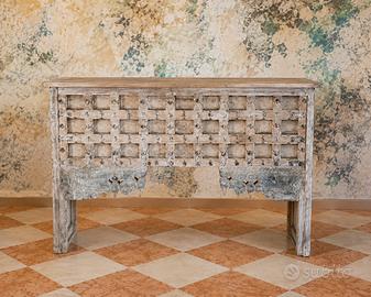 Consolle vintage etnica