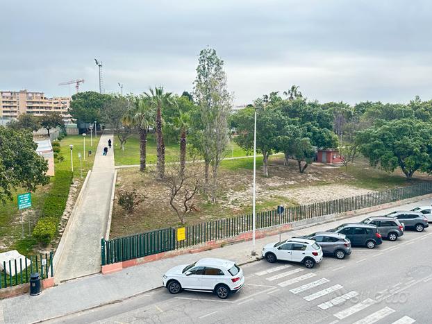 Cagliari zona T Hotel ampio pentavano frazionabile