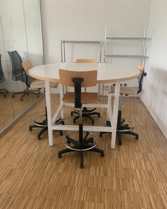 Tavolo Rotondo con 4 sgabelli