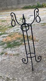 porta vasi in ferro battuto 