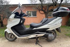 Suzuki Burgman in perfetto stato