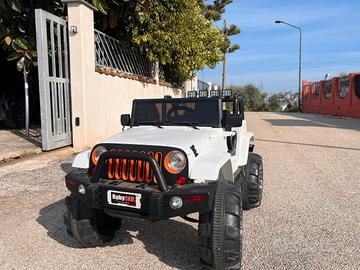 macchina elettrica per bambini Jeep 