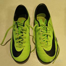 Scarpa calcetto n.35 mercurial x nike