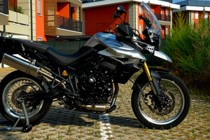 Triumph tiger 800 abs