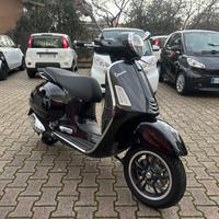 Vespa 310 GTS hpe Super nuova da immatricolare