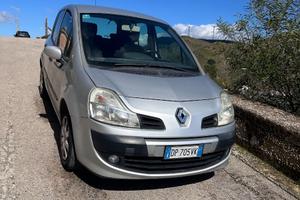 Renault Modus 1.5 cdi. Poco trattabile.