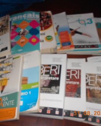 Libri scolastici LICEO/Superiori/Cod.VARI verifica