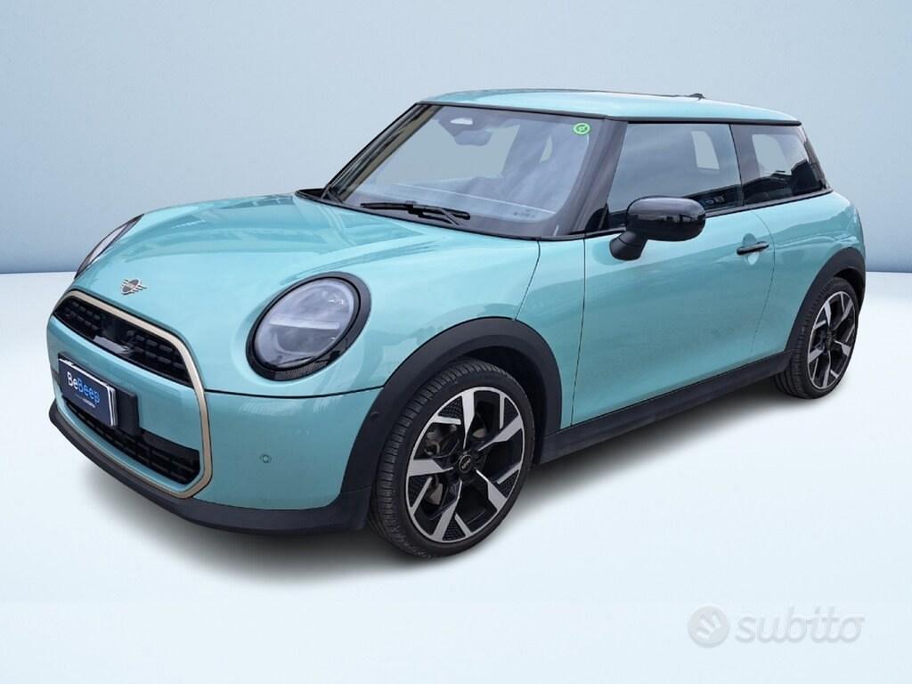 MINI Mini 5ª serie (F66)