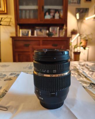 Obbiettivo Tamaron Canon compatibile