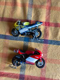 Lotto 2 Modellini Moto GP - Ducati + Honda NSR