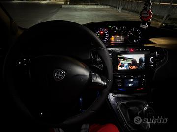 Lancia yspilon 1.3 95cv