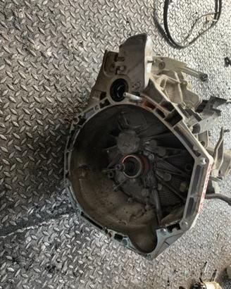 Cambio manuale 6 marce Nissan qaschqai 2017 k9k