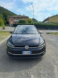 VOLKSWAGEN Golf 1.6 tdi Business Bluemotion