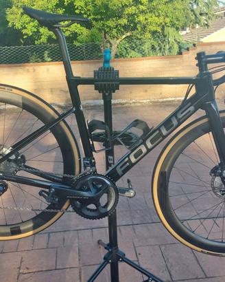 Focus Izalco Max 8.8