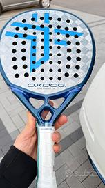 Racchetta padel in carbonio