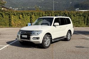 MITSUBISHI Pajero 3.2 DI-D 16V aut. 5p. One/Hundre