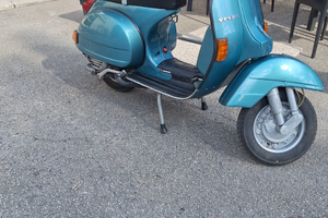 Vespa pe 200