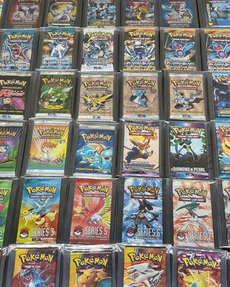 HAI VECCHIE BUSTINE o CARTE POKEMON?