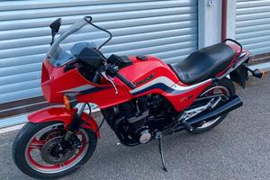 Kawasaki GPZ 750 - 1983