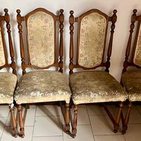 4 sedie in legno a 40 in tutto