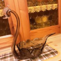 cigno in vetro grigio