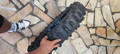 Gomma da enduro misure 140/80*18