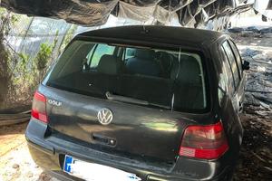 Volkswagen golf 1.4 16V cat ricambi