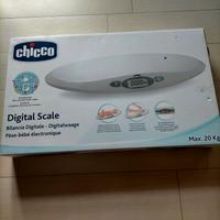 bilancia digitale per neonati 