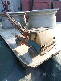 Modellino gru vintage