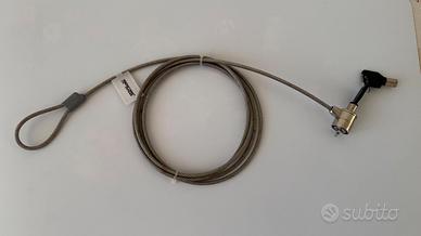 Lucchetto con chiave per computer