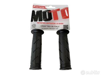 Manopole nere universali ARIETE SH 300
