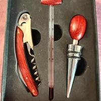 Set da vino composto da tre accessori