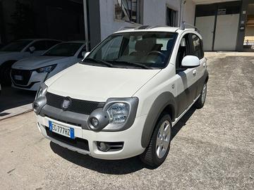 Fiat Panda CROSS 4X4 1.3 MJT