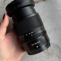 Nikon z 24-70mm f4 tenuta benissimo