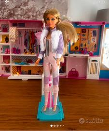 Negozio Barbie + bambola + accessori